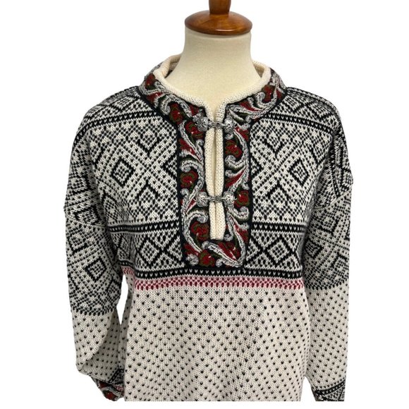 Volund Men's Black And White Design Knit Pullover Sweater Size M - Picture 2 of 12